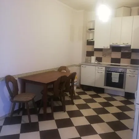 Margareta Apartmanhaz *
